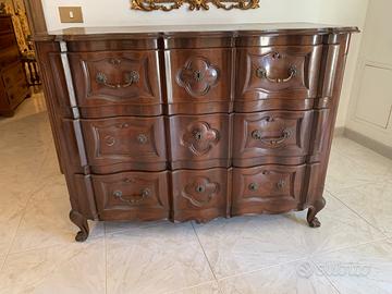 Cassettone in legno