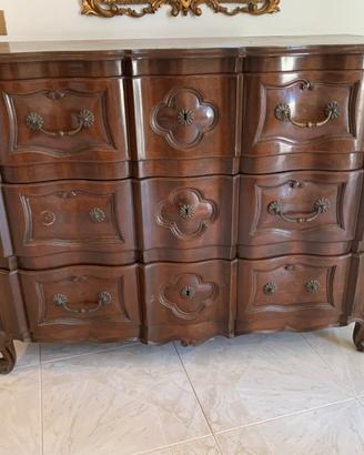 Cassettone in legno