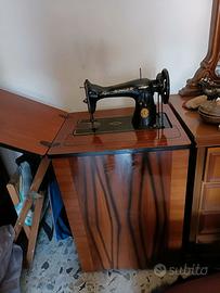 Macchina da cucire singer