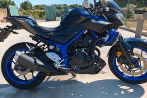 Yamaha MT 03 - Guida con patente A2