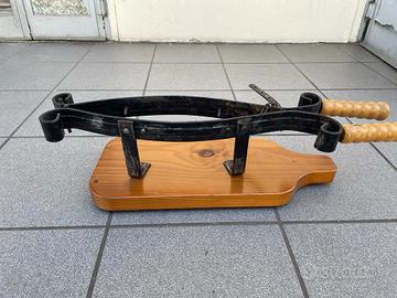 portaprosciutto in ferro battuto