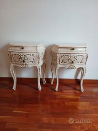 coppia di comodini stile barocco veneziano