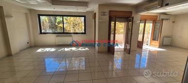 CORSO PIERSANTI MATTARELLA - Ufficio al 1°p. c/a