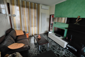 Quadrilocale ristrutturato con garage