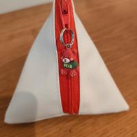 mini pochette triangolare