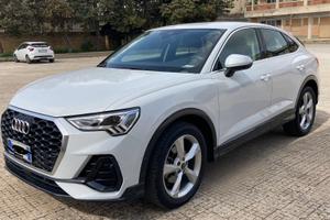 Audi Q3 TDI s tronic Bisiness 2022