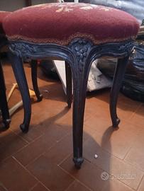 Coppia sgabelli fine 900