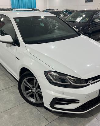 Volkswagen Golf 1.6 116 CV - R-LINE - 2017