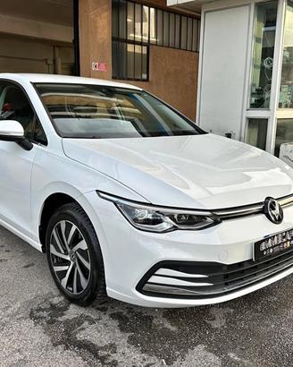 Golf ehybrid 204 cv