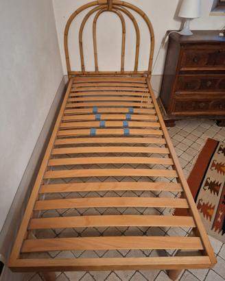 Reti a doghe con materasso e testata