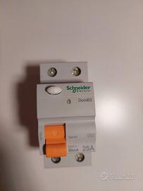 Interr. differenziale Schneider DomB2 25A 30 mA