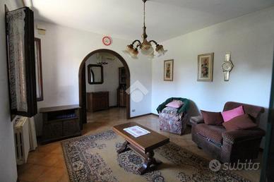 VILLA A SCHIERA A SANTO STINO DI LIVENZA