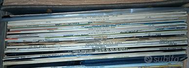 Lotto 25 LP musica folk, politica  sindacale