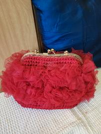 borsa rossa fru fru  lavorata ad uncinetto