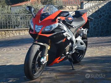 Aprilia RSV4 Factory MAX BIAGGI