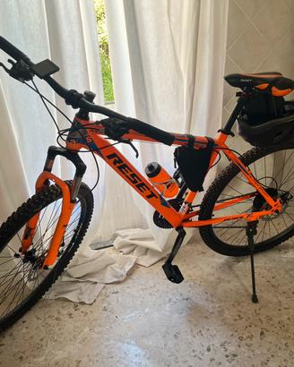 Bicicletta mountain bike adulto MTB