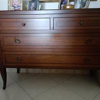 comò e comodini in arte povera