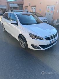 Peugeot 308 BlueHDi 120 S&S SW Allure
