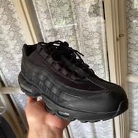 Nike Air Max 95 Essential