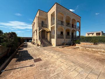 Villa bifamiliare Statte [buz51VRG]