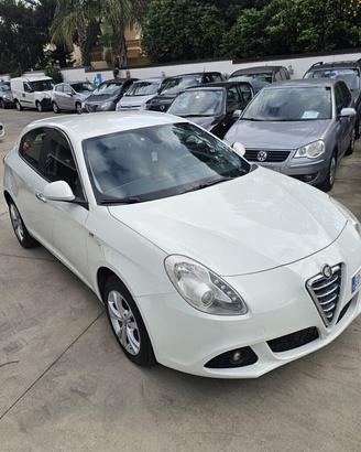 Alfa Romeo Giulietta 1.4 Turbo MultiAir Distinctiv