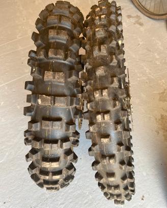 Cerchi e gomme motocross