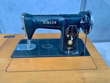 Macchina da cucine Singer 15M con mobiletto