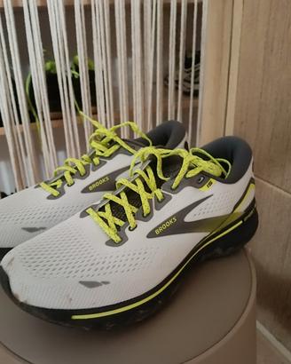 Scarpe running Brooks