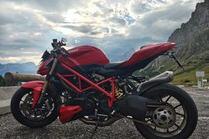ducati streetfighter 