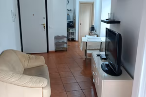 bilocale arredato 