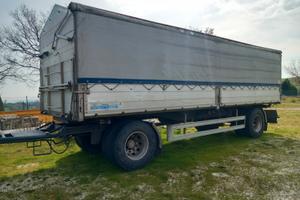 Rimorchio ribaltabile