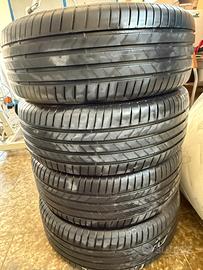4 Bridgestone Turanza6 225/55 R18 98v