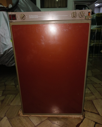 Frigo trivalente 12v 220 gas Laika