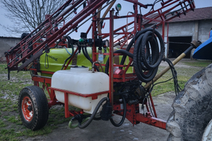 Botte diserbo irroratrice trainata arag proporzion