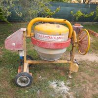 Betoniera elettrica 250 litri
