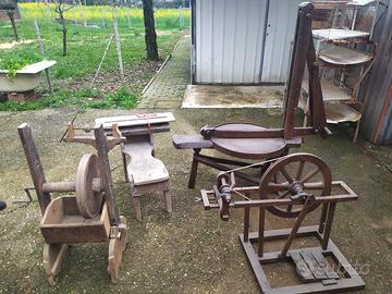 Attrezzi antichi da lavoro 