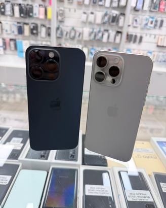 Iphone 15 pro max 256gb usato garanzia 12 mesi