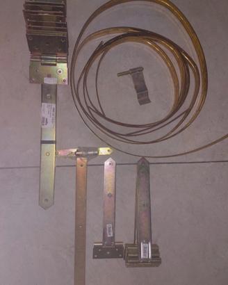 Cerniere per porte e cancelli