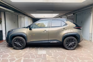 Toyota Yaris Cross Hybrid 116 CV Adventure AWD-i –