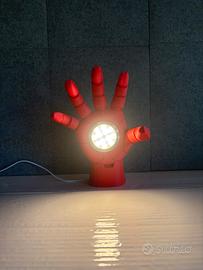 lampada guanto iron man stampato in 3d