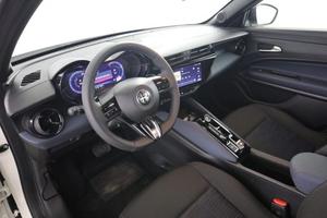 ALFA ROMEO Junior Junior 1.2 136 CV Hybrid eDCT6