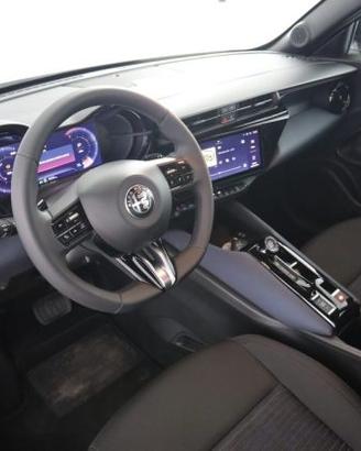 ALFA ROMEO Junior Junior 1.2 136 CV Hybrid eDCT6