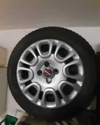 Ruote in acciaio da 14 pollici per Fiat Panda