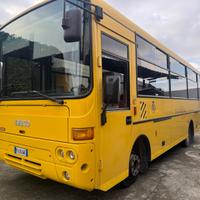 Scuolabus 49 posti