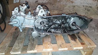 Motore yamaha xmax 125 E384E