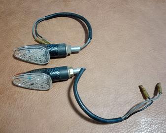 Frecce moto carbon look a led