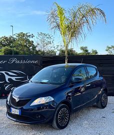 Lancia Ypsilon 0.9 TwinAir 5 porte Metano Ecochic 