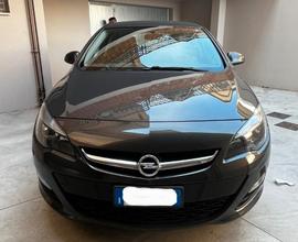 OPEL Astra 4ª serie - 2014