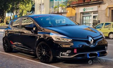 clio rs trophy 2018