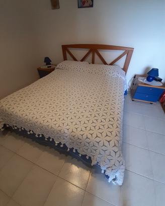 copriletto in stile sardo